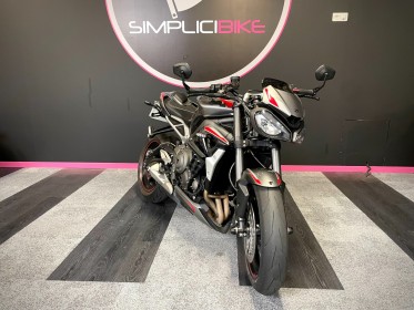 Triumph street-triple rs occasion parc moto simplicicar lyon ouest simplicicar simplicibike france