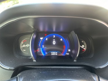 Renault megane iv berline dci 110 energy edc intens caméra de recul led intérieur afiichage hud apple car play garantie...