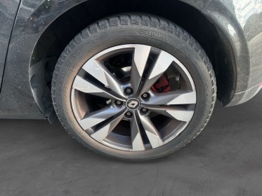 Renault megane iv berline dci 110 energy edc intens caméra de recul led intérieur afiichage hud apple car play garantie...