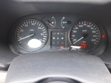 Renault clio 1.2i 16v expression entretien renault climatisation vitres Électriques garantie 12 mois occasion simplicicar...