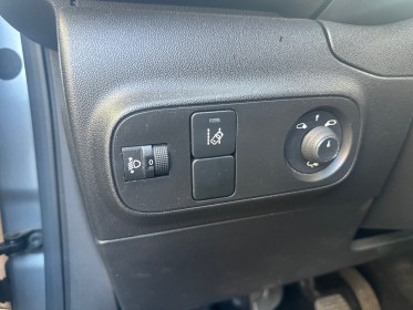 Citroen c3 c3 bluehdi 100 ss bvm5 shine, suivie citroen, carplay, radar ar, faible kilométrage, garantie 12 mois occasion...