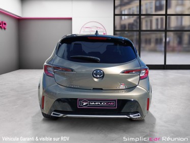 Toyota corolla hybride my22 2.0 vvt-i  184ch finition gr sport / caméra de recul occasion réunion ville st pierre...
