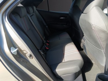 Toyota corolla hybride my22 2.0 vvt-i  184ch finition gr sport / caméra de recul occasion réunion ville st pierre...