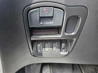Renault espace iv 2.0 dci 175 initiale 7 places - boite automatique - sieges chauffants - lecteur dvd avec casque audio...