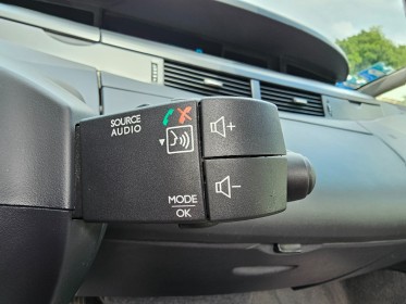 Renault espace iv 2.0 dci 175 initiale 7 places - boite automatique - sieges chauffants - lecteur dvd avec casque audio...