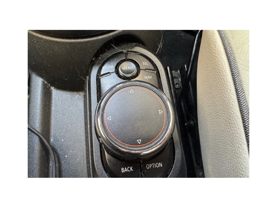 MINI d'occasion MINI COOPER S 192 SEVEN BA de 2017 Paris 15 (75)﻿