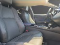 Toyota c-hr hybride 122h graphic caméra de recul apple carplay eceinte jbl garantie 12 mois occasion simplicicar vichy...