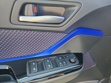 Toyota c-hr hybride 122h graphic caméra de recul apple carplay eceinte jbl garantie 12 mois occasion simplicicar vichy...