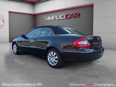 Mercedes classe clk cabriolet 200 k elégance boite- auto carnet d'entretien-interieur cuir-sieges electriques a memoire...