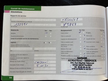 Mercedes classe clk cabriolet 200 k elégance boite- auto carnet d'entretien-interieur cuir-sieges electriques a memoire...