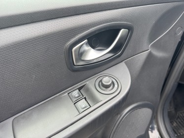 Renault clio iv estate tce 90 zen occasion simplicicar lille  simplicicar simplicibike france