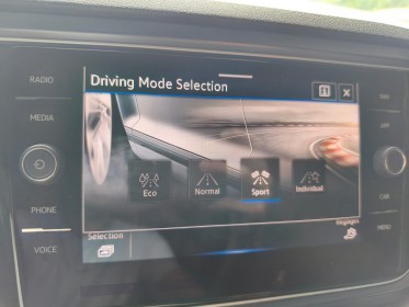 Volkswagen t-roc cabriolet 1.5 tsi evo 150 start/stop dsg7 r-line garantie 12 mois occasion simplicicar caen  simplicicar...