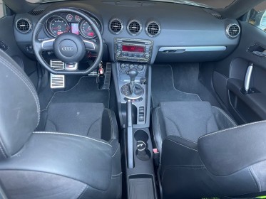 Audi tt 2.0 tfsi 200 cv  sline s-tronic // excellent etat // occasion simplicicar pertuis  simplicicar simplicibike france