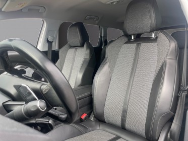 Peugeot 5008 1.2 130ch eat 6 rapports allure / entretien complet peugeot / garantie 12 mois occasion simplicicar royan...