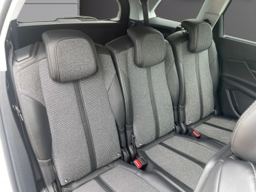 Peugeot 5008 1.2 130ch eat 6 rapports allure / entretien complet peugeot / garantie 12 mois occasion simplicicar royan...