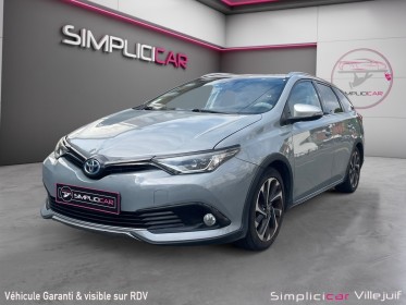 Toyota auris touring sports my17 hybride 136h design, sièges chauffants, caméra de recul, garantie 12mois occasion...