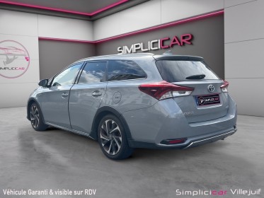 Toyota auris touring sports my17 hybride 136h design, sièges chauffants, caméra de recul, garantie 12mois occasion...