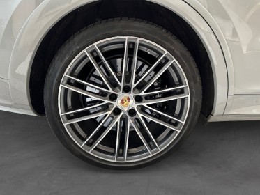 Porsche cayenne coupe e-hybrid 4.0 v8 680 turbo s - craie - pack carbon  design - pdls  - acc - carplay - pccb - caméra 360...