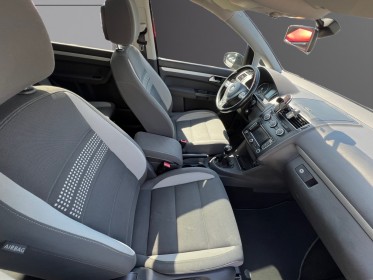 Volkswagen touran 1.6 tdi 105 fap life entretiens à jour occasion avignon (84) simplicicar simplicibike france