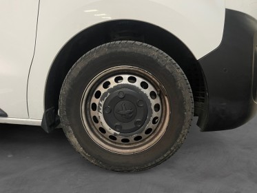 Peugeot expert fourgon gn tole standard2.0  bluehdi 120 ss bvm6 pro garantie 12 mois occasion simplicicar saint-jean...