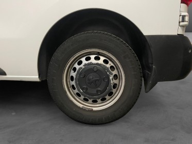 Peugeot expert fourgon gn tole standard2.0  bluehdi 120 ss bvm6 pro garantie 12 mois occasion simplicicar saint-jean...