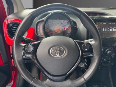 Toyota aygo 1.0 vvt-i x-play/ camera de recul/regulateur de vitesse/garantie 12 mois occasion paris 17ème (75)(porte...