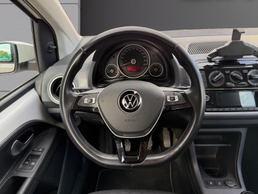 Volkswagen up 1.0 90 bluemotion technology bvm5 premiÈre main garantie 12 mois occasion simplicicar dijon simplicicar...