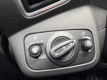 Ford kuga 2.0 tdci 120 ss 4x2 titanium - garantie 12mois - entretien a jour - camera de recul - climatisation bi zone...