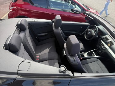 Bmw serie 1 cabriolet e88 118i 143 ch confort occasion simplicicar rouen simplicicar simplicibike france