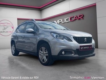 Peugeot 2008 1.2 puretech 82ch bvm5 style  full entretien peugeot  courroie de distribution neuve  applecarplay  garantie...