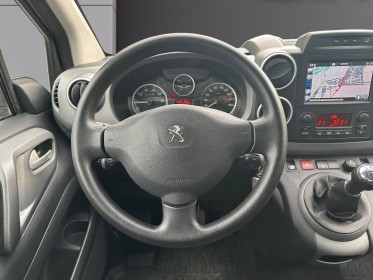 Peugeot partner tepee 1.6 bluehdi 100ch bvm5 outdoor - caméra/gps/régulateur de vitesse - garantie 12 mois occasion...