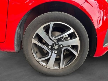 Peugeot 108 82ch bvm5 allure - bluetooth occasion champigny-sur-marne (94) simplicicar simplicibike france
