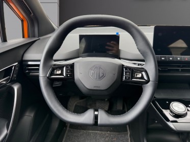 Mg mg4 ev 204 ch 64kwh luxury premiere main encore sous garantie constructeur occasion simplicicar dijon simplicicar...
