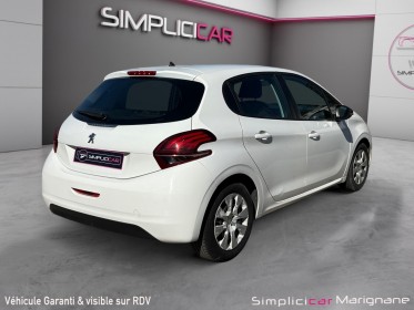 Peugeot 208 puretech 68ch bvm5 like distribution changee/clim/bluetooth - garantie 12 mois - occasion simplicicar marignane ...