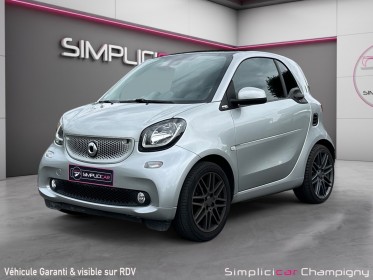 Smart fortwo coupe 90 ch ba6 brabus style - sièges en cuir chauffant - caméra de recul - toit panoramique occasion...