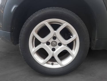 Citroen c4 cactus puretech 110 ss bvm shine entretien constructeur toit pano caméra de recul sièges chauffants garantie...