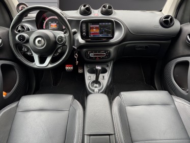 Smart fortwo coupe 0.9 90 ch ss ba6 brabus style/garantie 12 mois/camÉra de recul/siÈges chauffants/toit panoramique...