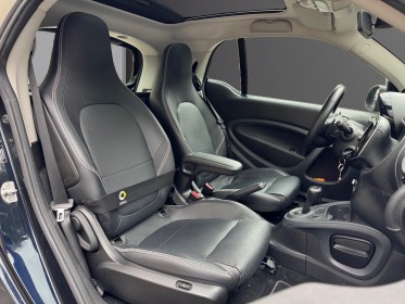 Smart fortwo coupe 0.9 90 ch ss ba6 brabus style/garantie 12 mois/camÉra de recul/siÈges chauffants/toit panoramique...