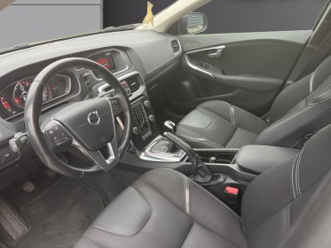 Volvo v40 t3 152 momentum garantie 12 mois occasion abbeville simplicicar simplicibike france
