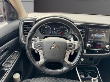 Mitsubishi outlander phev 2.4l phev twin motor 4wd business occasion simplicicar lille  simplicicar simplicibike france