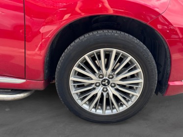 Mitsubishi outlander phev 2.4l phev twin motor 4wd business occasion simplicicar lille  simplicicar simplicibike france