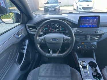 Ford focus 1.5 ecoboost 150 ss bva8 st line carplay sièges chauffants volant chauffant garantie 12 mois occasion simplicicar...