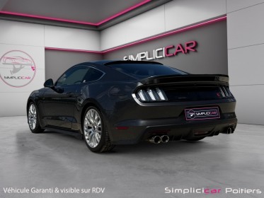 Ford mustang fastback v8 5.0 421 gt caméra de recul frein brembo garantie 12 mois occasion simplicicar poitiers simplicicar...