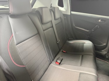 Peugeot 2008 bluehdi 120ch ss eat6 gt line - garantie 12 mois occasion simplicicar lyon ouest simplicicar simplicibike france