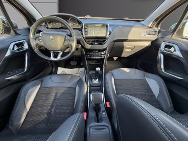 Peugeot 2008 diesel finition allure 1.6 e-hdi 92ch boite automatique ,toit panoramique-  aide au stationnement- start and...