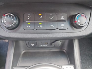 Kia sportage 2.0 crdti awd  active 4x4 1° main occasion simplicicar tours  simplicicar simplicibike france