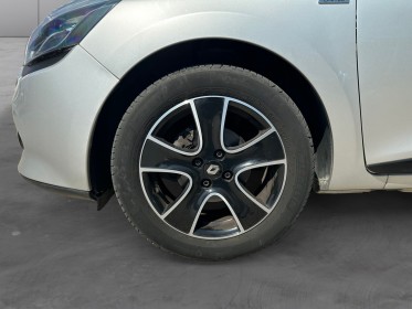 Renault clio iv tce 90 energy eco2 limited - carnet renault - garantie 12 mois occasion simplicicar nimes - rb auto...