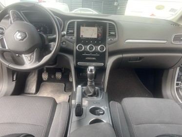Renault megane iv estate 1.5 blue dci 115 business occasion toulouse (31) simplicicar simplicibike france