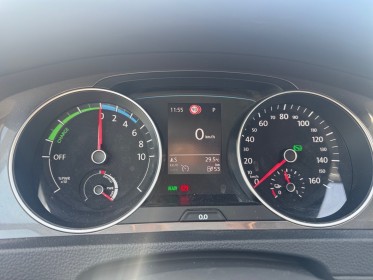 Volkswagen e-golf 115 electrique - caméra de recul - bluetooth - régulateur - clim - garantie 12 mois occasion simplicicar...