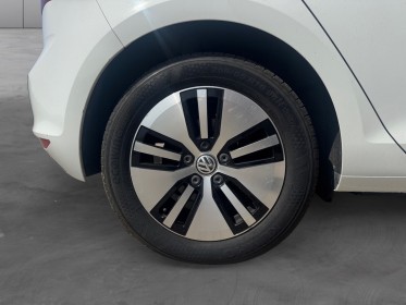 Volkswagen e-golf 115 electrique - caméra de recul - bluetooth - régulateur - clim - garantie 12 mois occasion simplicicar...